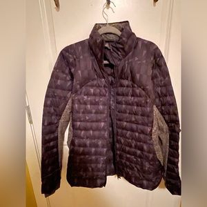 Lululemon emerald puffer jacket 12
